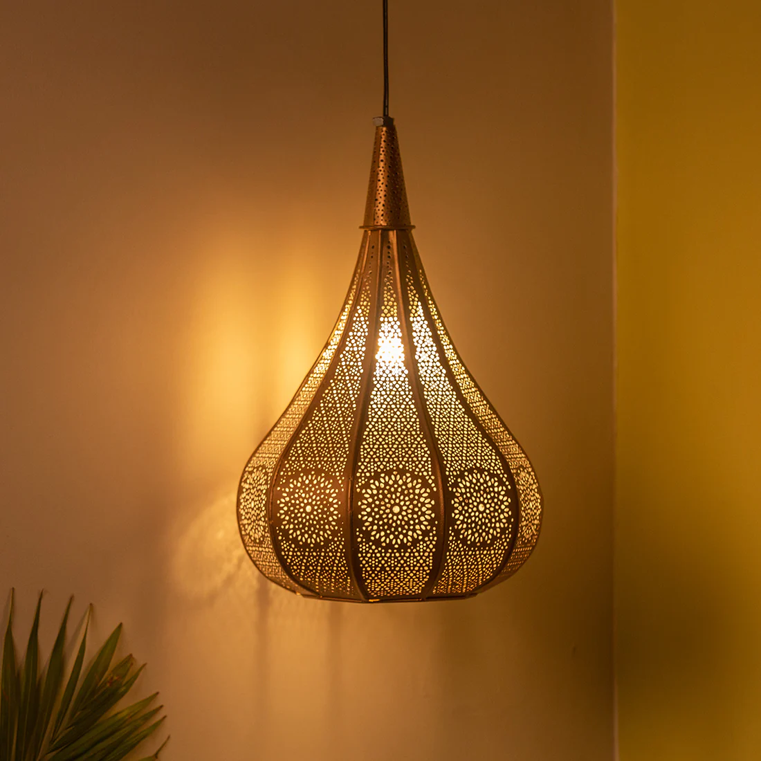 Moroccan Flame Lamp